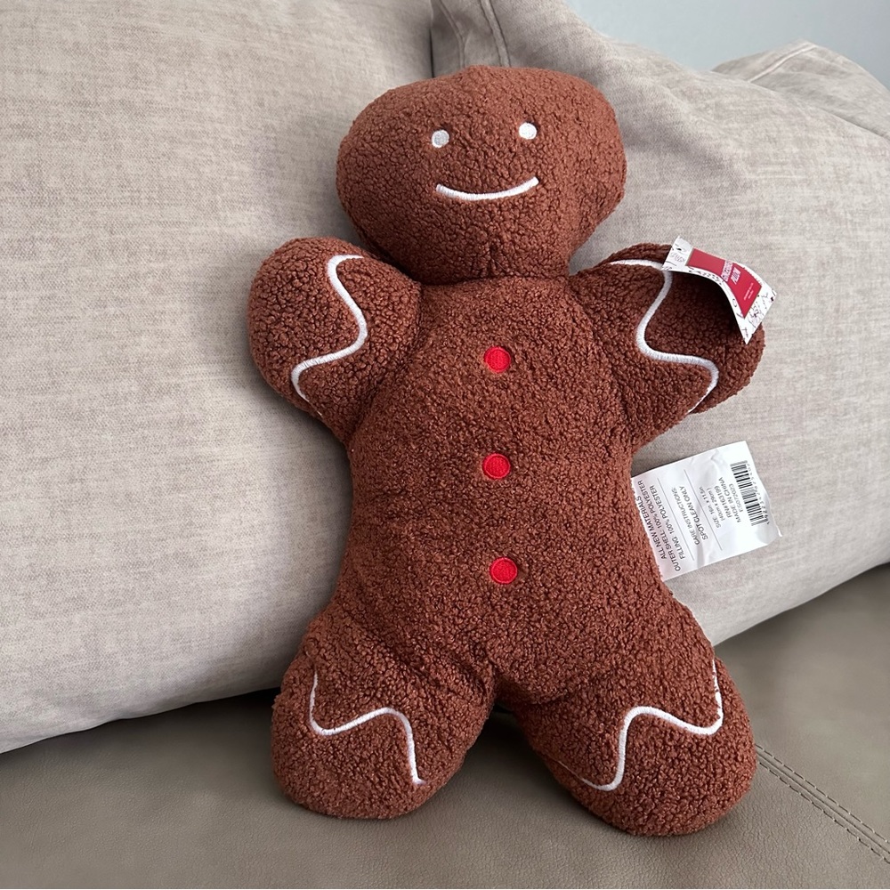 Gingerbread man decorative pillow
